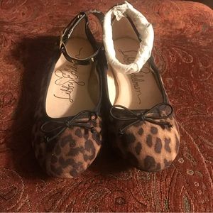Leopard print ballet flats